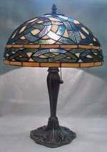 Stained Glass Celtic Knot Lamp